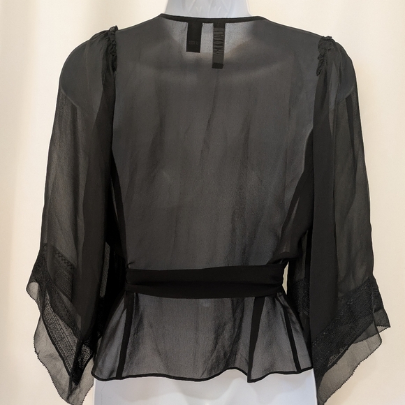 Beautiful 100% Silk Wrap Shirt With Elegant Details. - Picture 3 of 12
